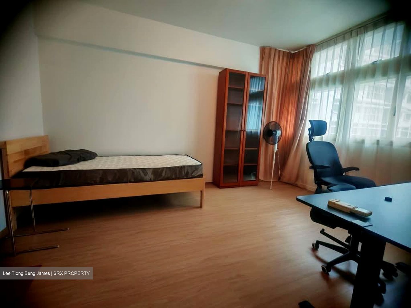 Blk 112 Edgefield Plains (Punggol), HDB Executive #560988401